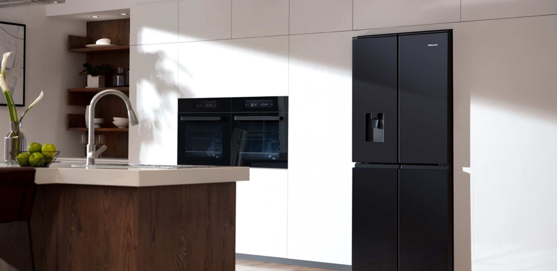 Hisense BCD440W Premium Flat Door Design feature image