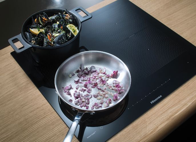 Hisense I6456CB Move Zone feature image