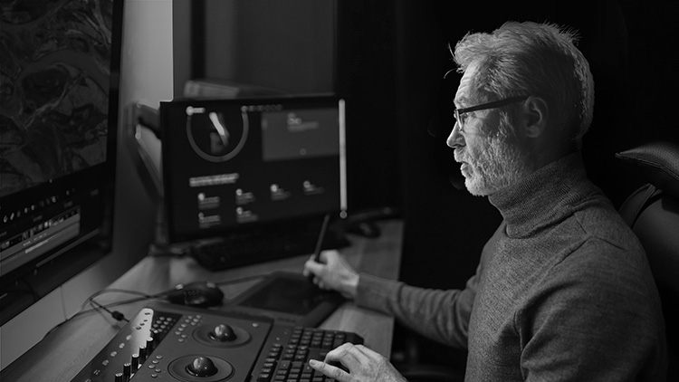 L5H 4K Ultra Short Throw Laser TV - Banner 11 mobile