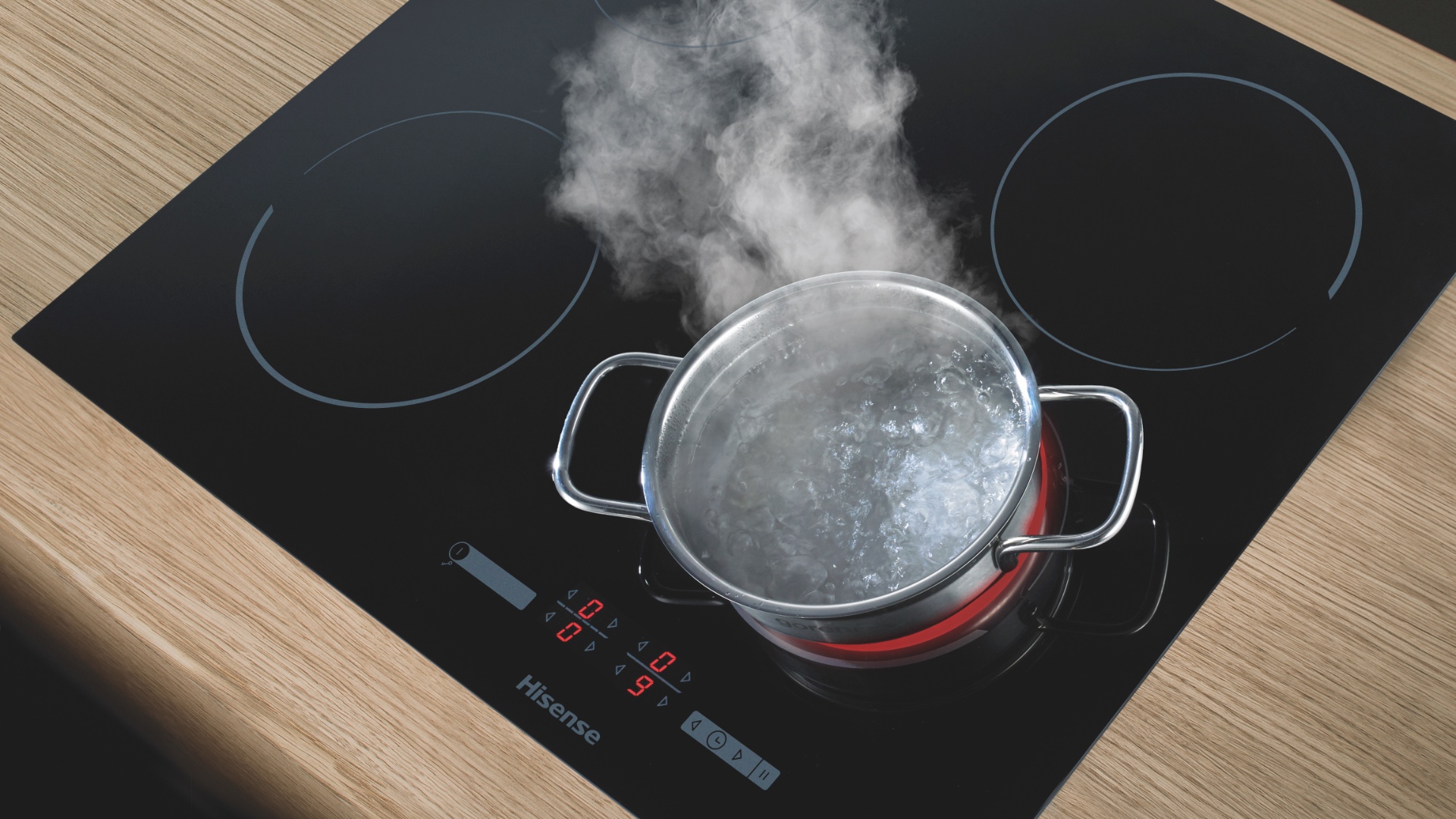 Hisense E6433X Glass-ceramic hobs feature image